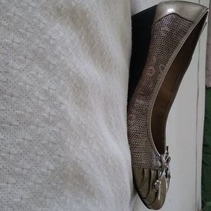 Women's Anne Klein shoes